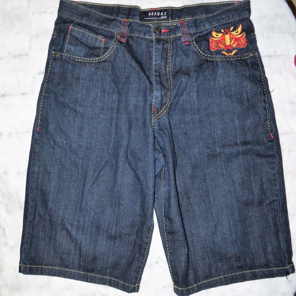 REFUSE DENIM MEN SHORTS SZ 36 EMBROIDERED POCKETS